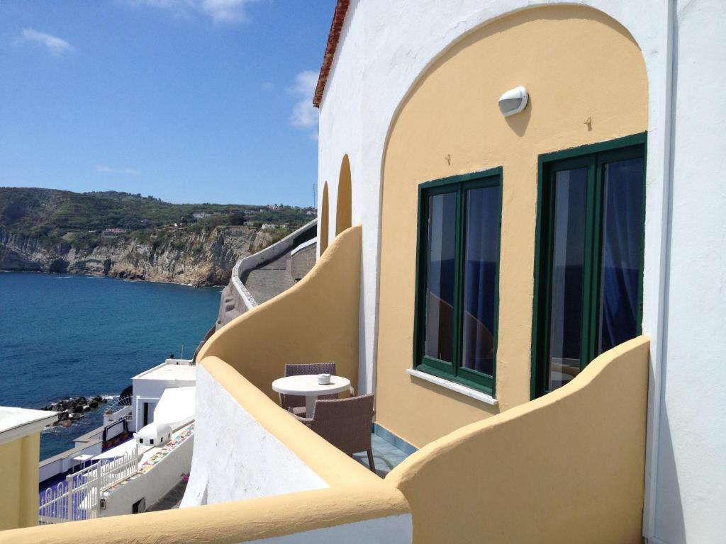 Appartamenti Casa Del Sole Sant'Angelo  Habitación foto