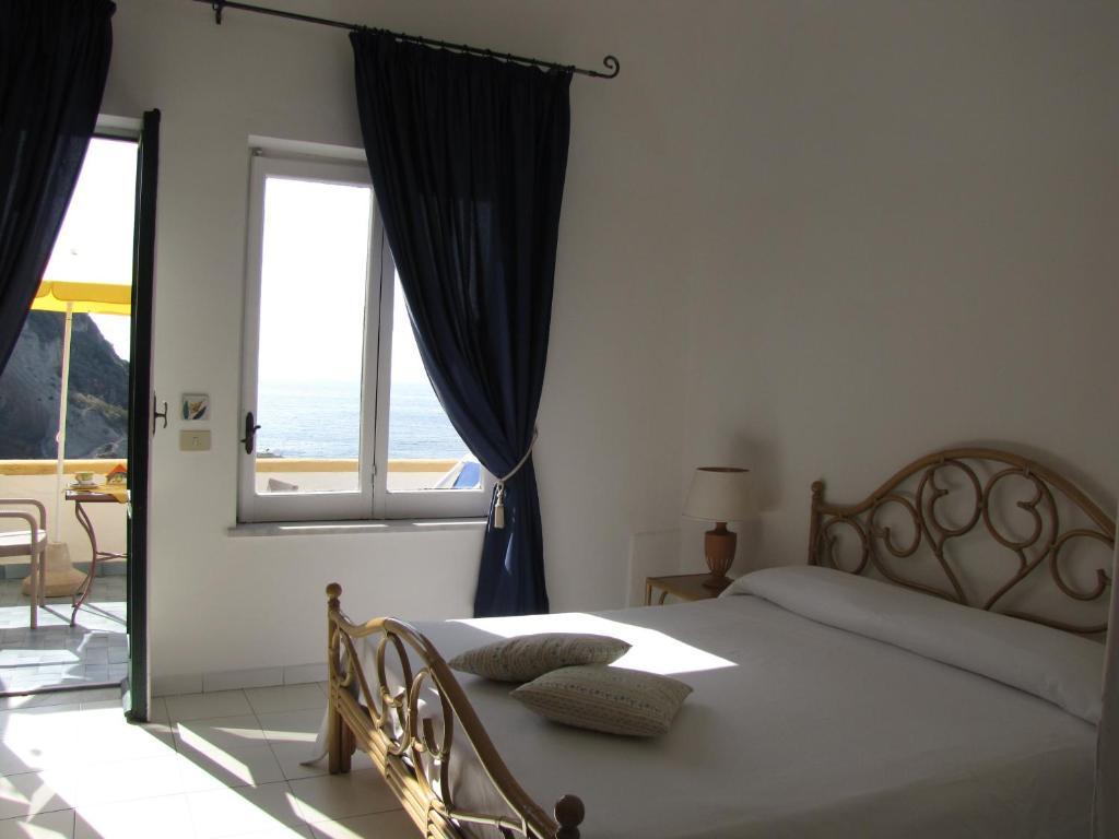 Appartamenti Casa Del Sole Sant'Angelo  Habitación foto