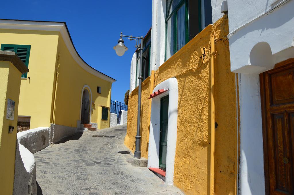 Appartamenti Casa Del Sole Sant'Angelo  Habitación foto