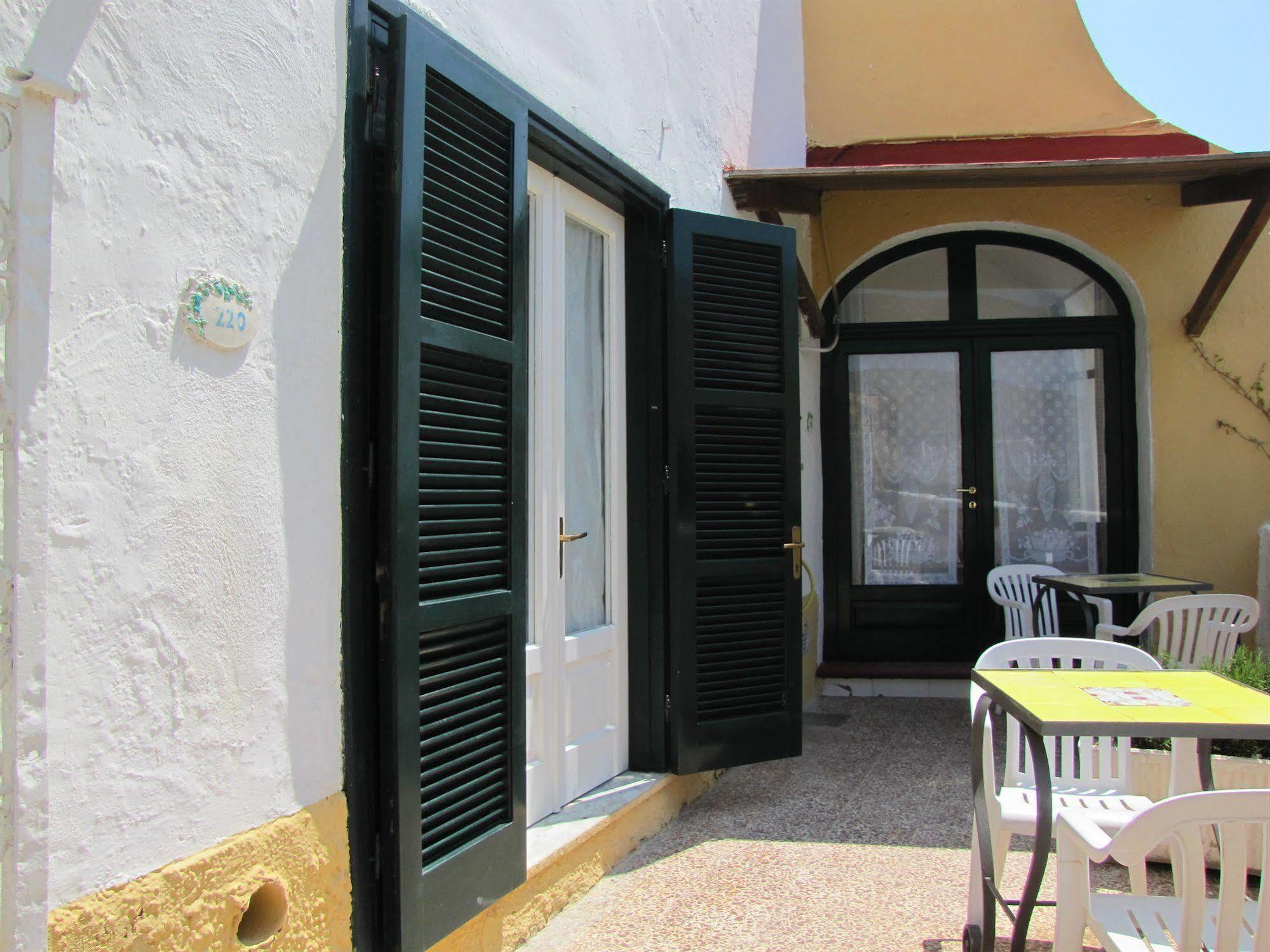 Appartamenti Casa Del Sole Sant'Angelo  Exterior foto
